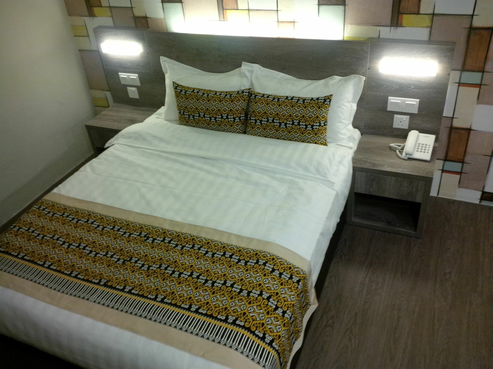 Ajang Hotel Miri Eksteriør billede